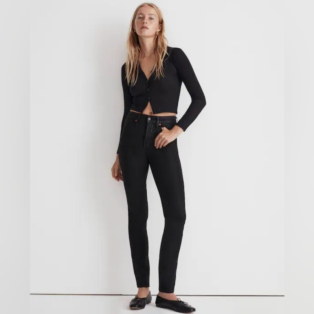 Madewell Stovepipe Jeans in True Black Wash: Coated Edition - Size 25